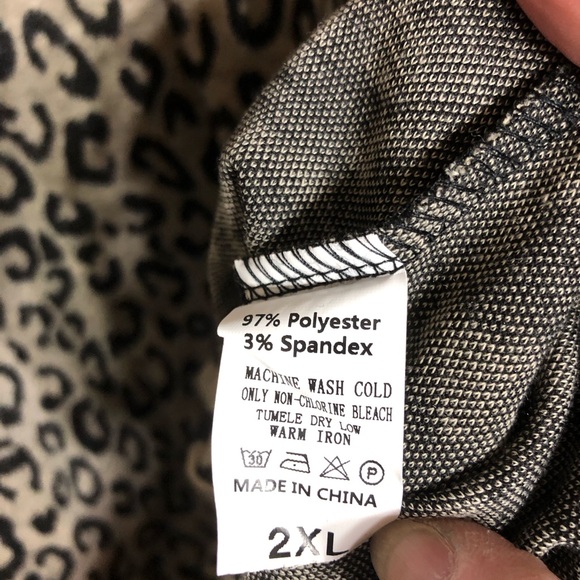 Leopard sequin top - Picture 4 of 4